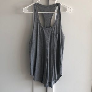 Lululemon loose tank. GREAT CONDITION.